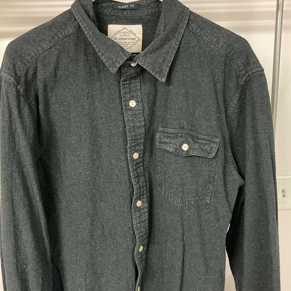 St. John Bay XL flannel.